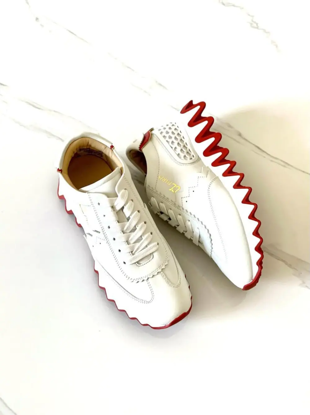 CL CHRISTIAN LOUBOUTIN SNEAKER LOUBISHARK all white