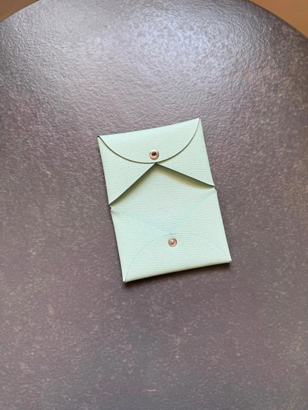 HERMES CALVI CARD HOLDER VERT PEPPERMINT CHEVRE