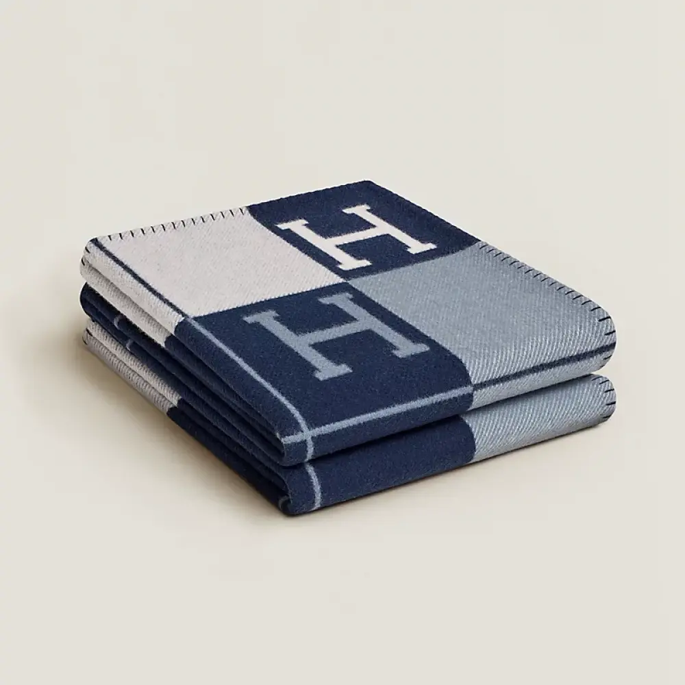 AVALON BLANKET · ECRU / CABAN