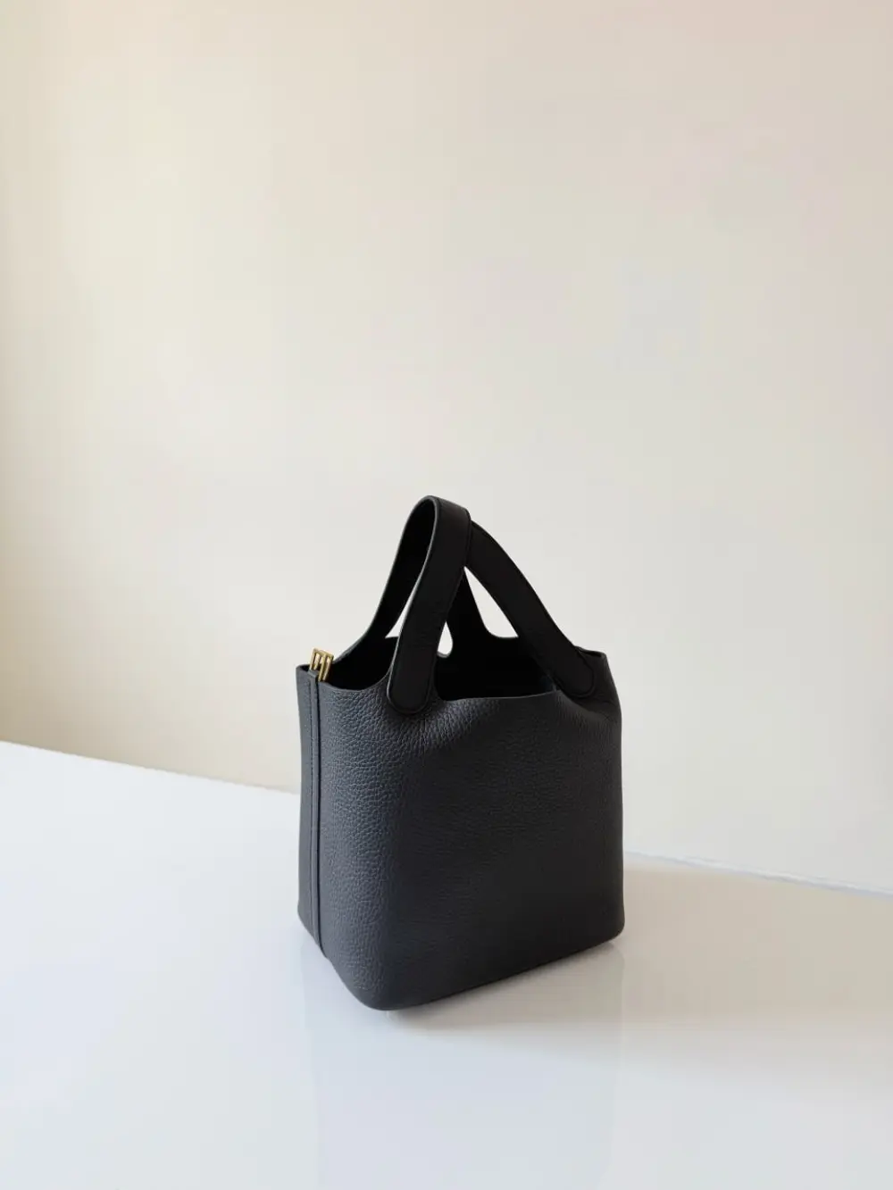 HERMES PICOTIN 18 BLACK GHW