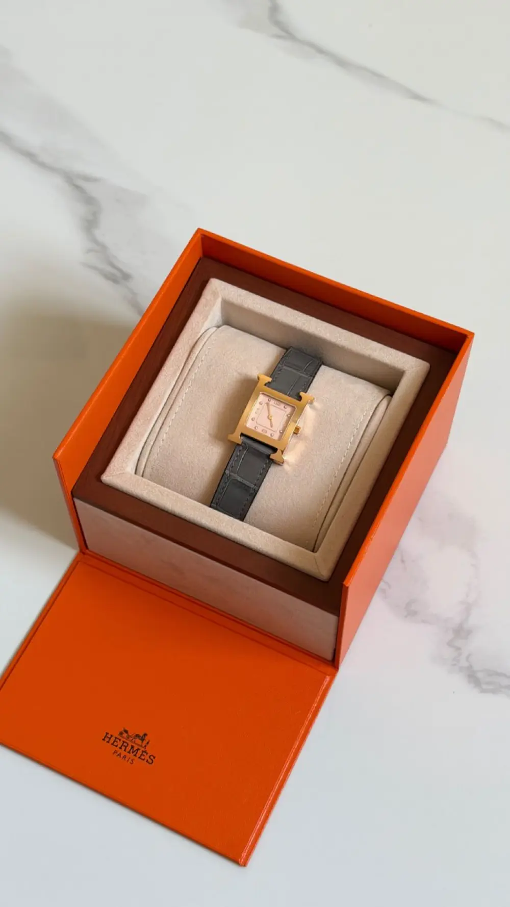 HHOUR PM DIAMOND DIAL & MOP PEARL · GRIS ETAIN CROCO GHW