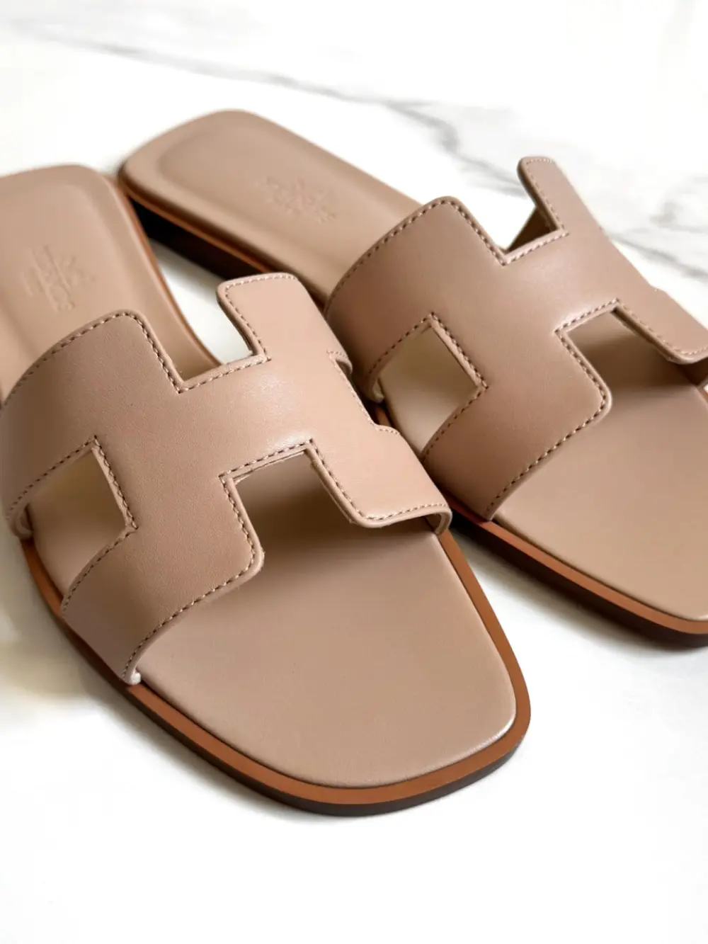 HERMES ORAN BEIGE NUDE