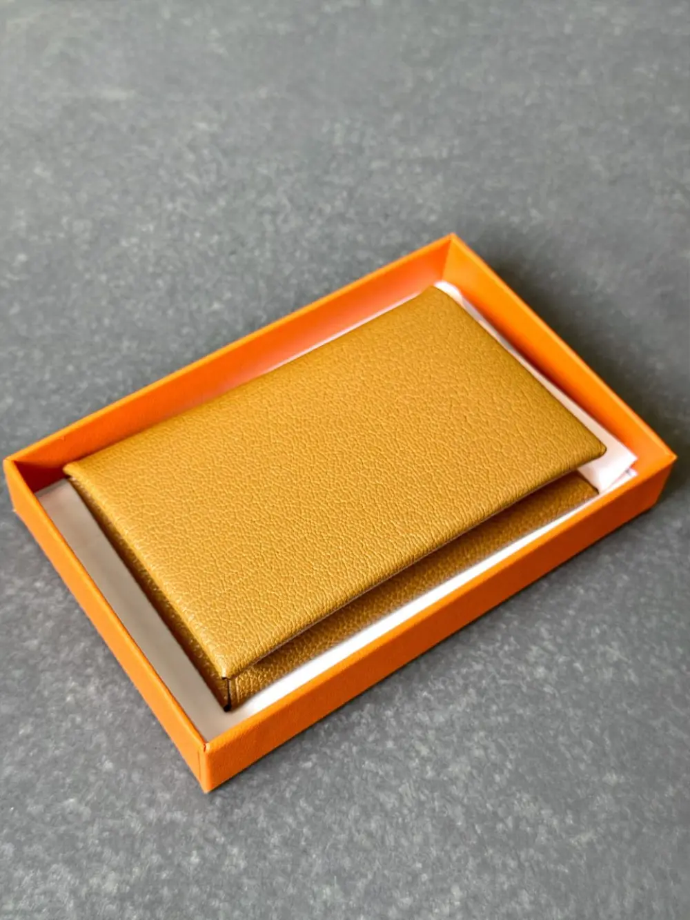 HERMES CALVI CARD HOLDER CARAMEL CHEVRE MYSORE