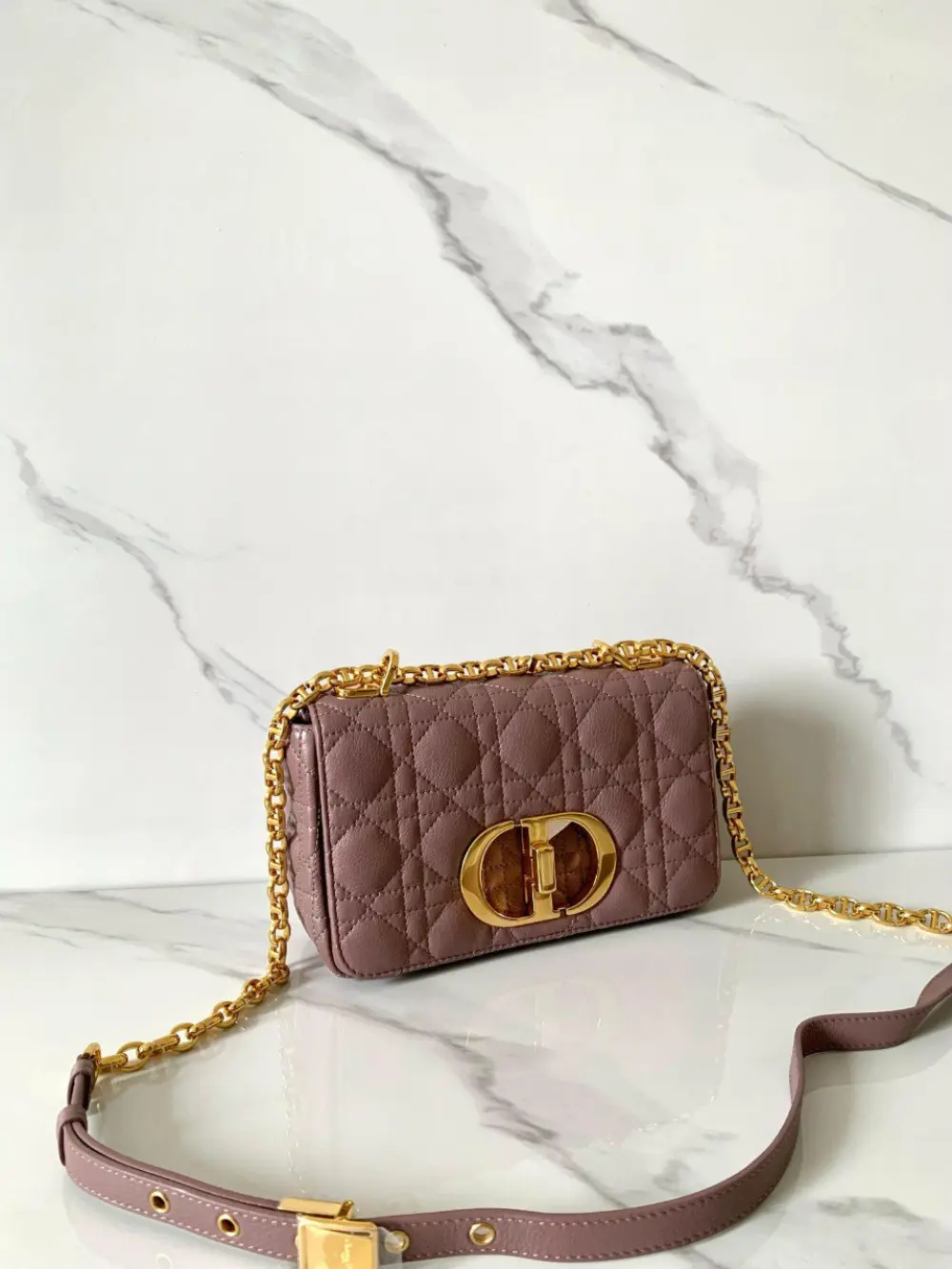 DIOR 30 MONTAIGNE CARO SMALL BAG peony