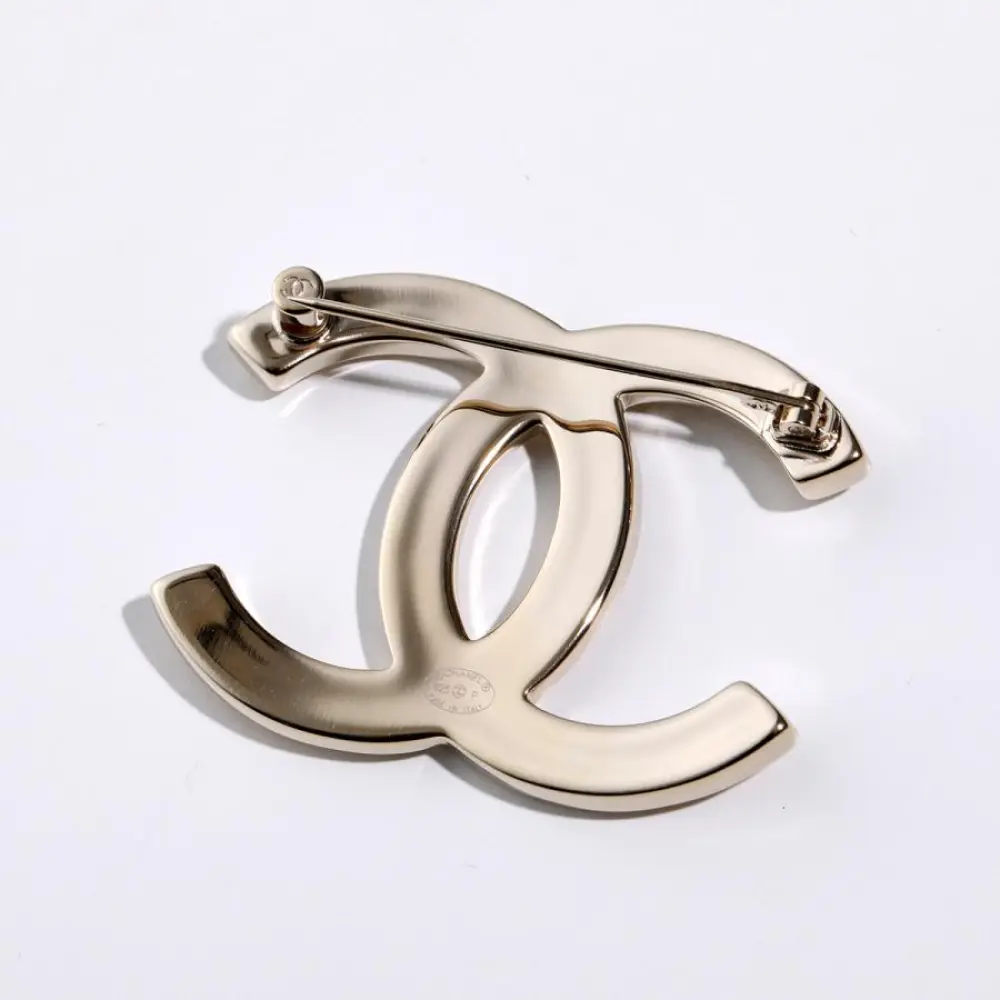 CHANEL BROOCH CC MARK GOLD