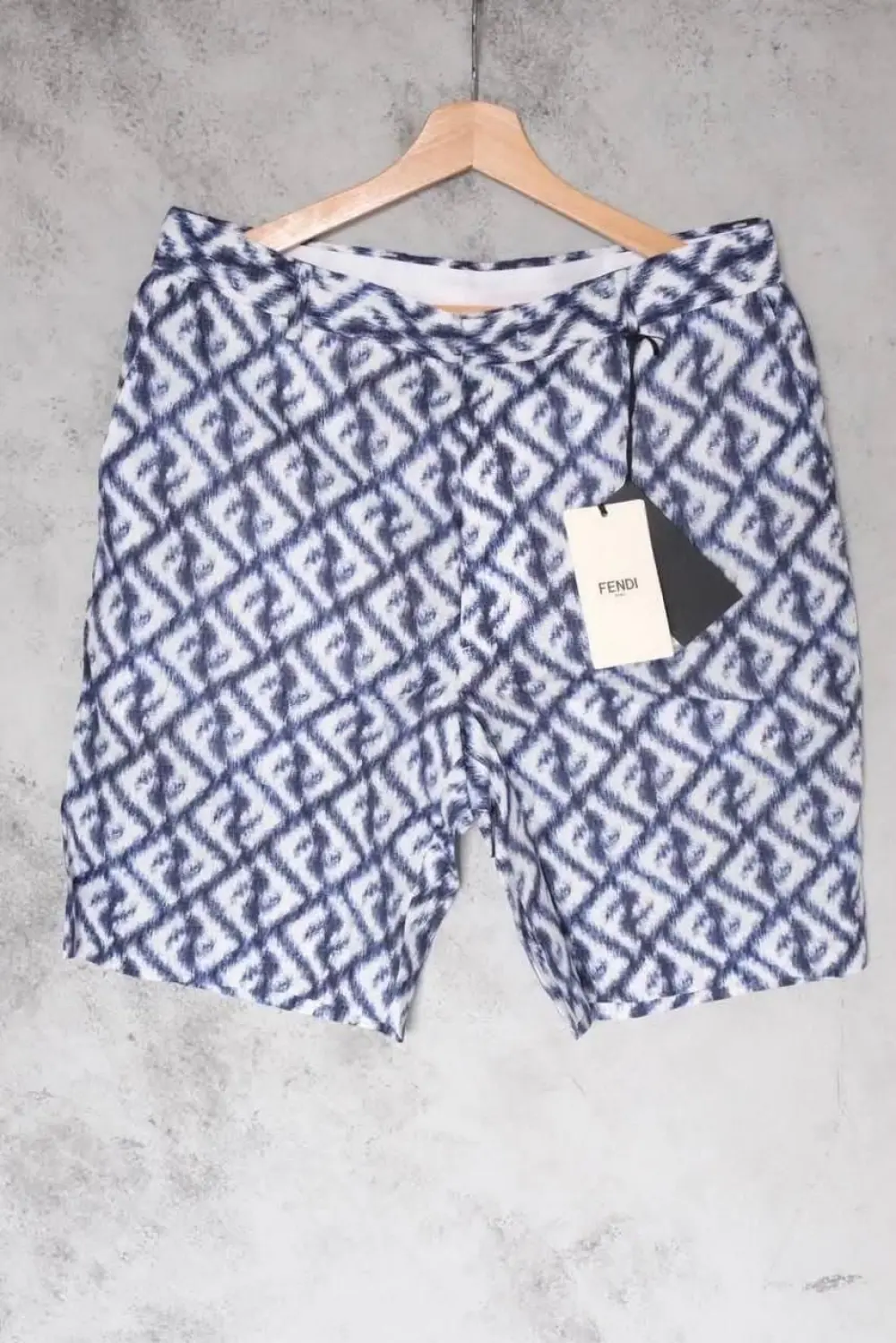 FENDI LOGO SHORTS blue