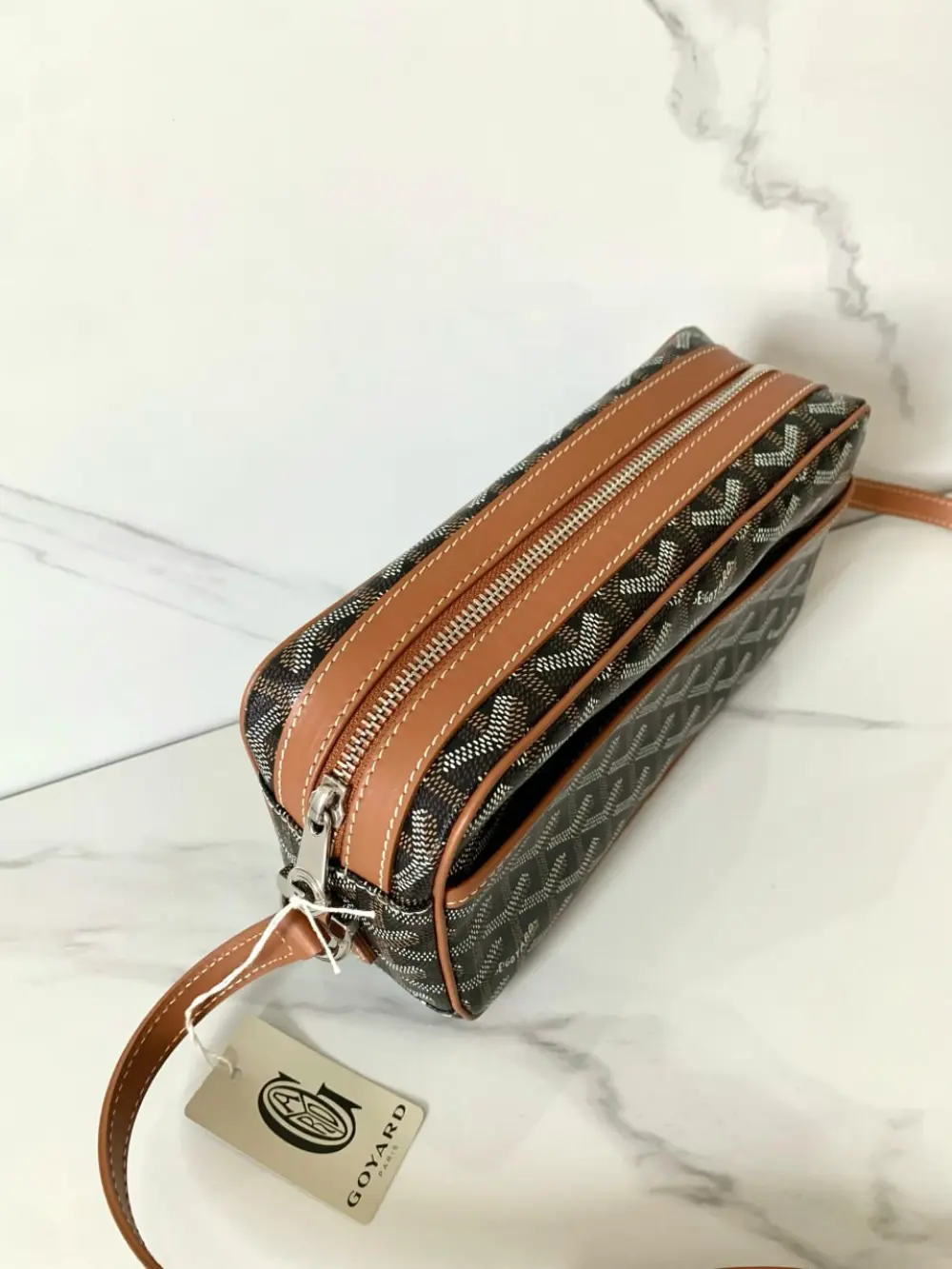 GOYARD CAPVERT CAMERA SLINGBAG PM black tan