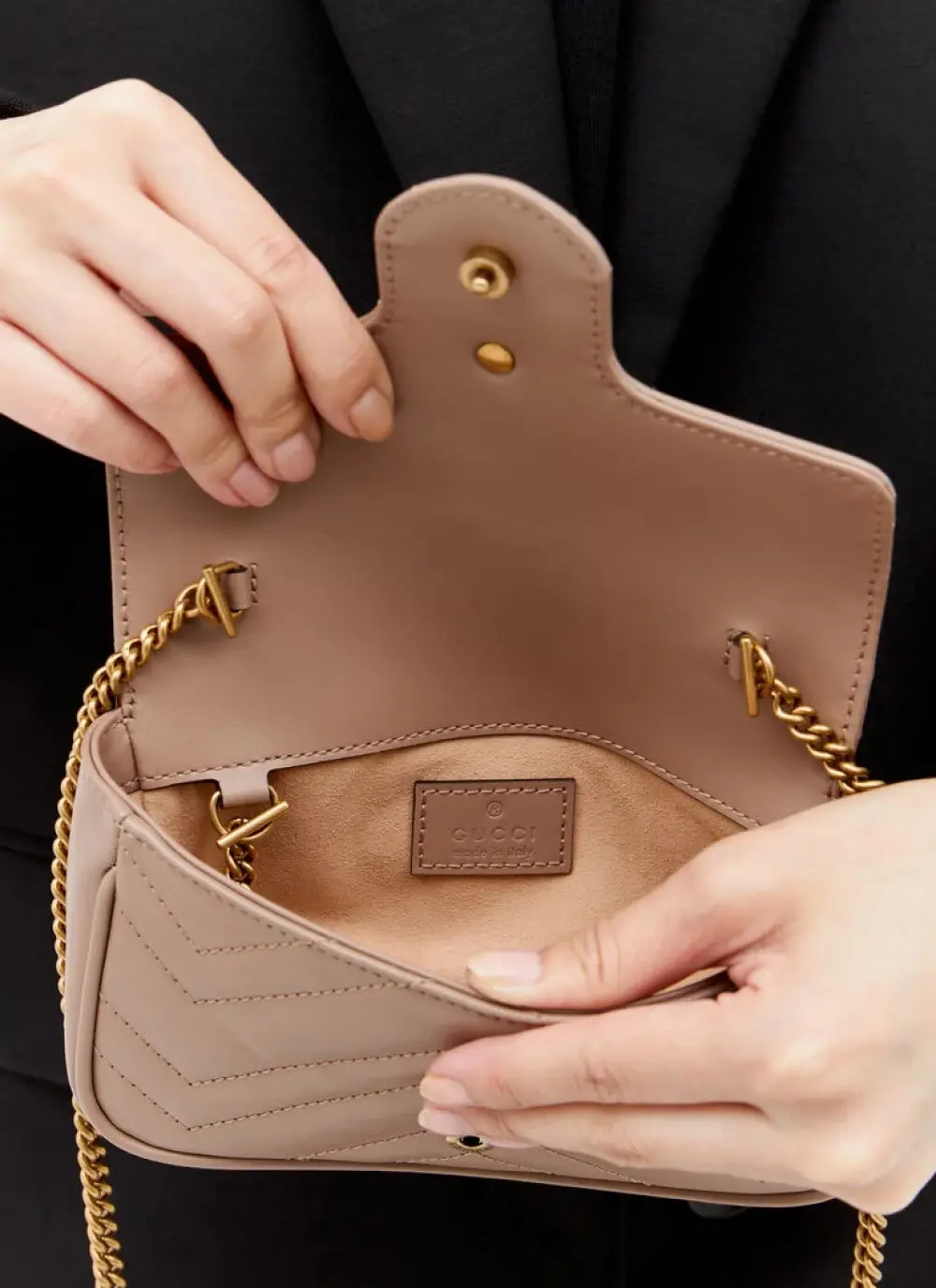 GUCCI GG MARMONT SUPER MINI FLAP BAG nude ghw