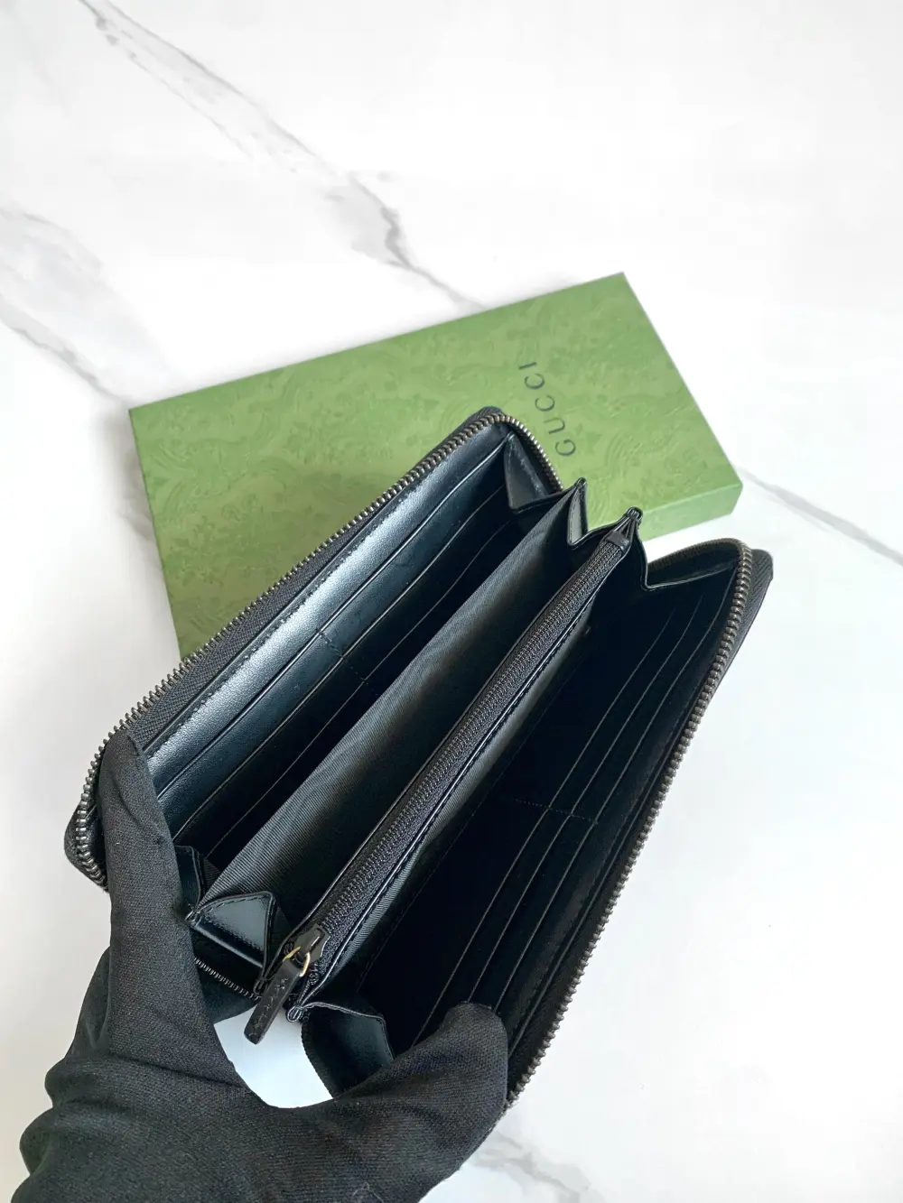 GUCCI GG MARMONT ZIP AROUND WALLET black ghw