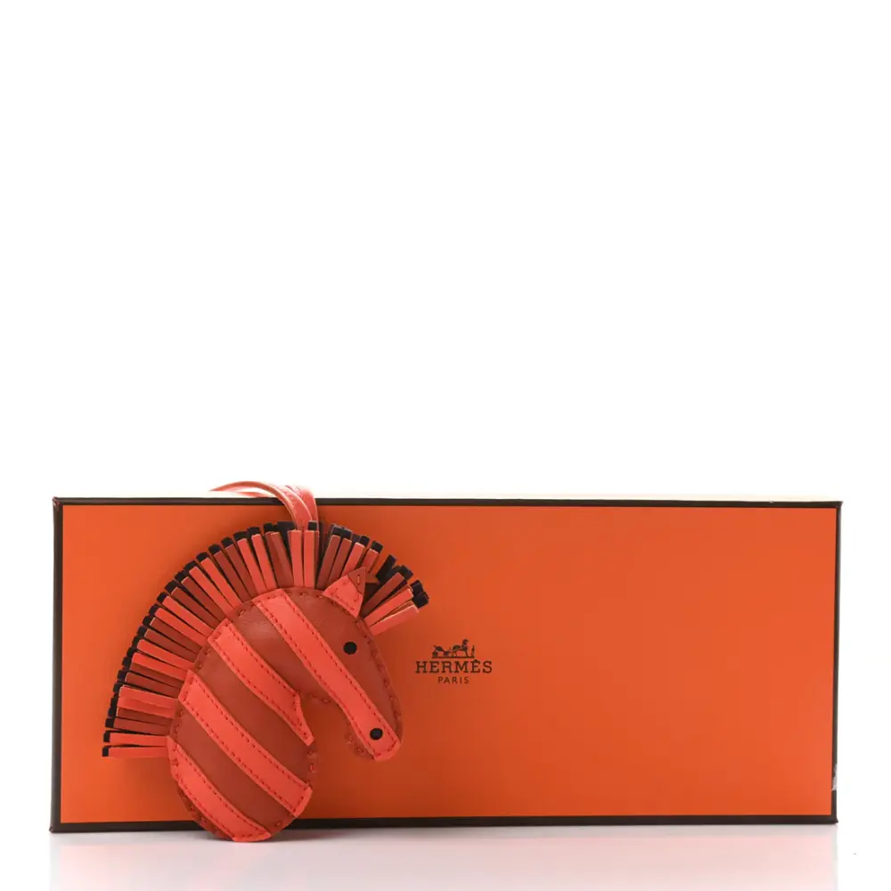 HERMES CHARM GEEGEE SAVANNAH orange poppy cornaline rouge