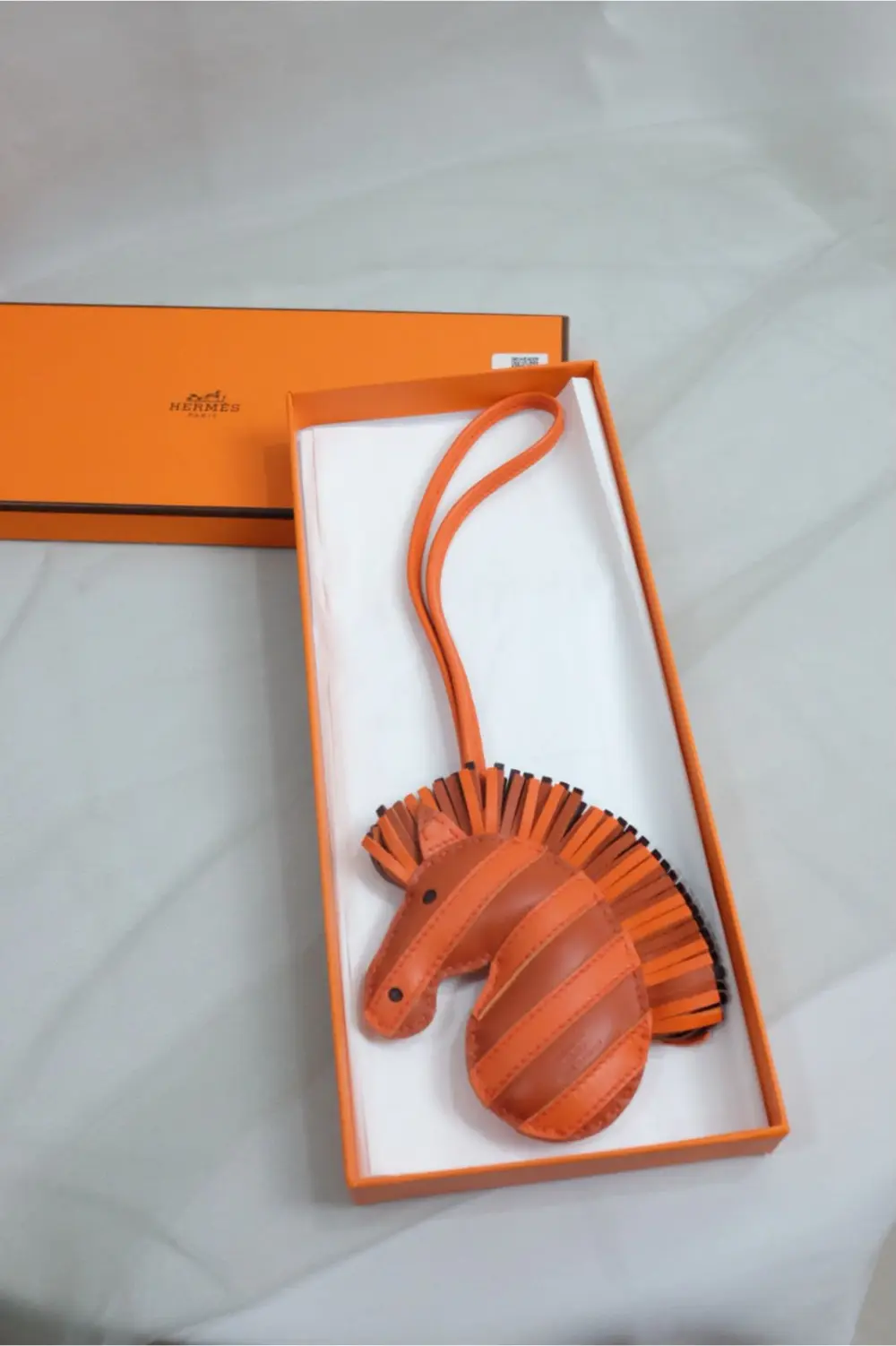 HERMES CHARM GEEGEE SAVANNAH orange poppy cornaline rouge