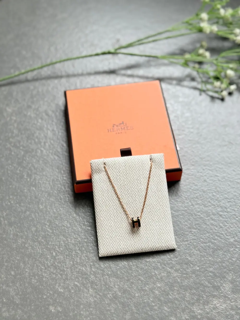HERMES NECKLACE POP H MINI black rghw
