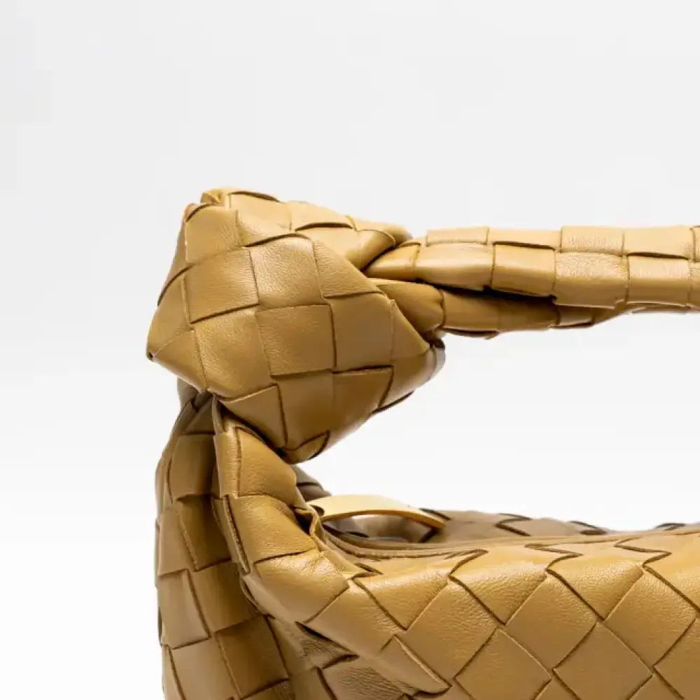 BOTTEGA VENETA BV MINI JODIE dark praline ghw