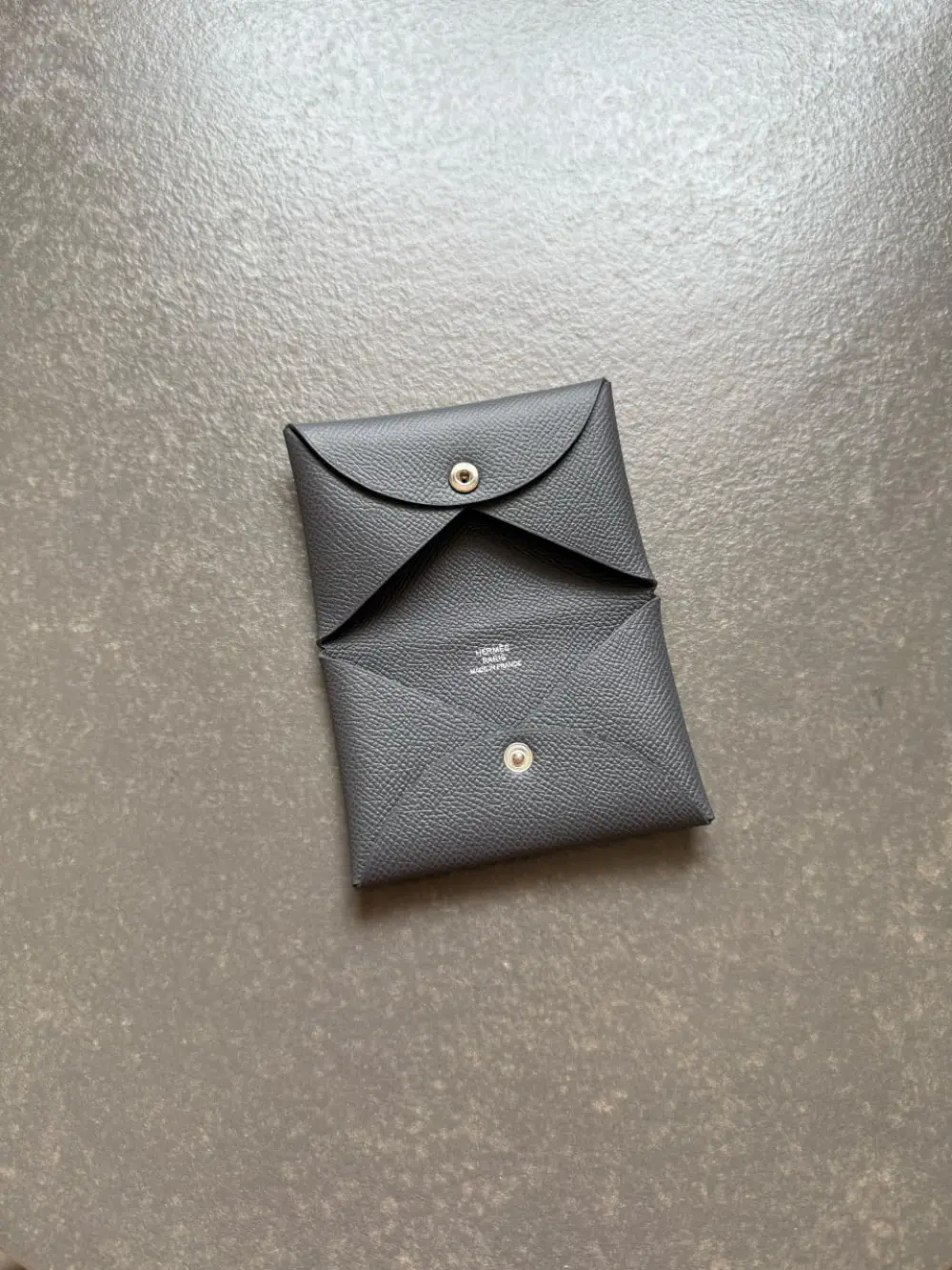 HERMES CALVI CARD HOLDER gris misty epsom
