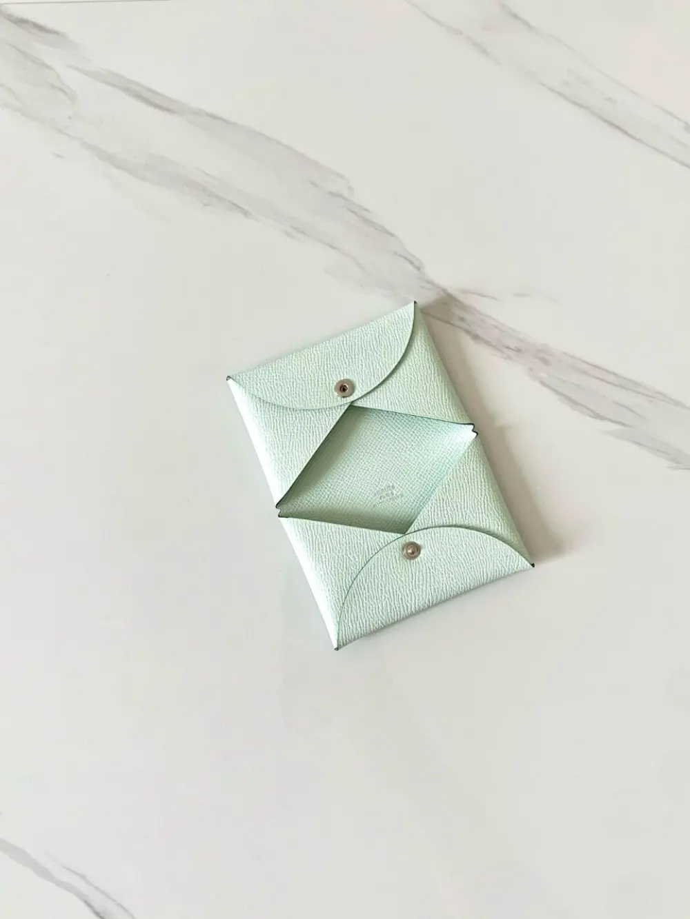 HERMES CALVI CARD HOLDER vert peppermint epsom