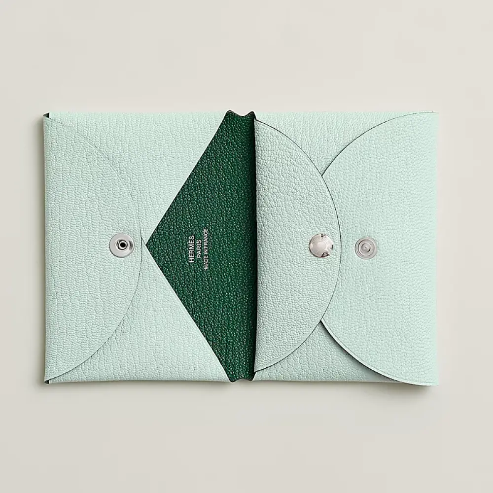 HERMES CALVI CARD HOLDER vert peppermint / vert moyen chevre mysore