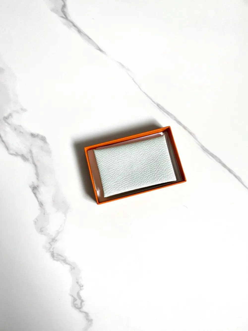 HERMES CALVI CARD HOLDER vert peppermint / vert moyen chevre mysore