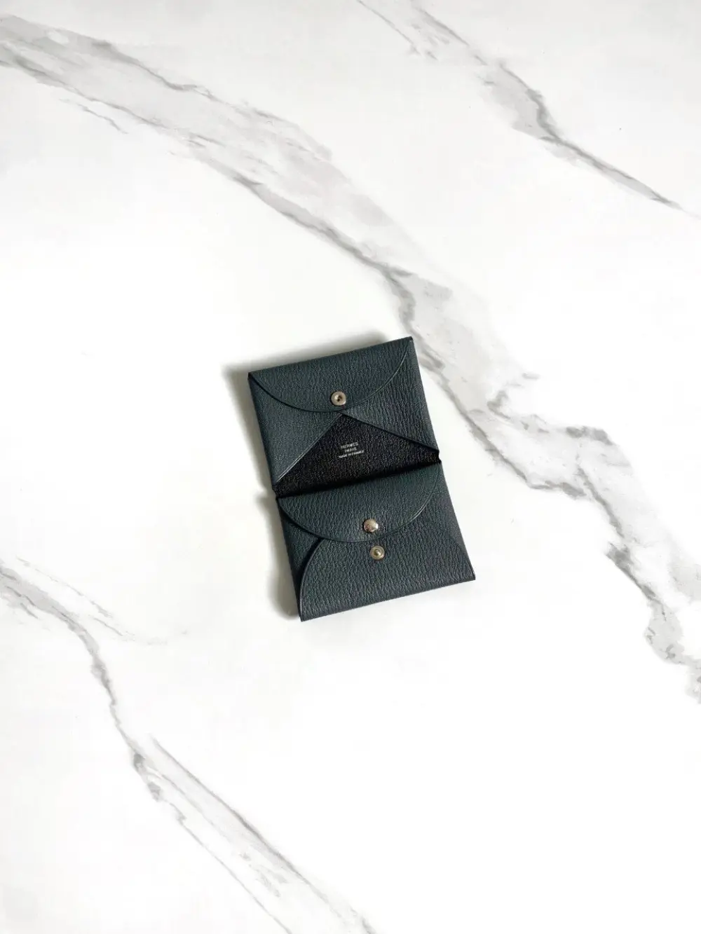 HERMES CALVI DUO CARD HOLDER gris misty / noir