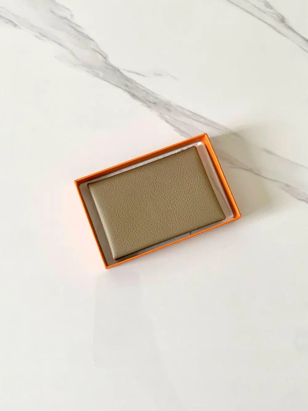 HERMES CALVI DUO CARD HOLDER beige marfa evercalf
