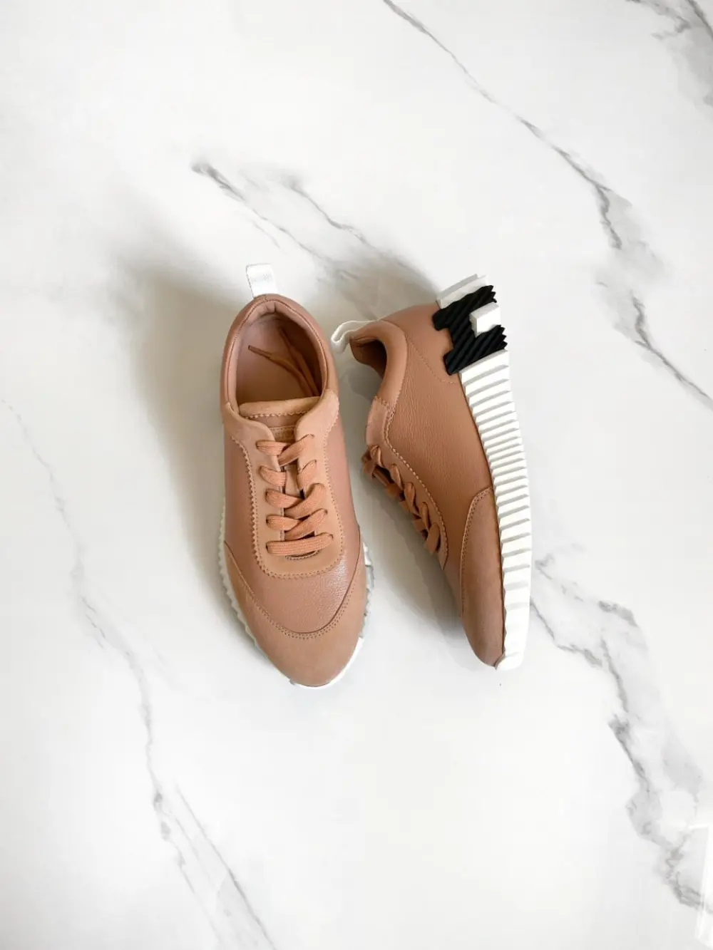 HERMES BOUNCING nude leather