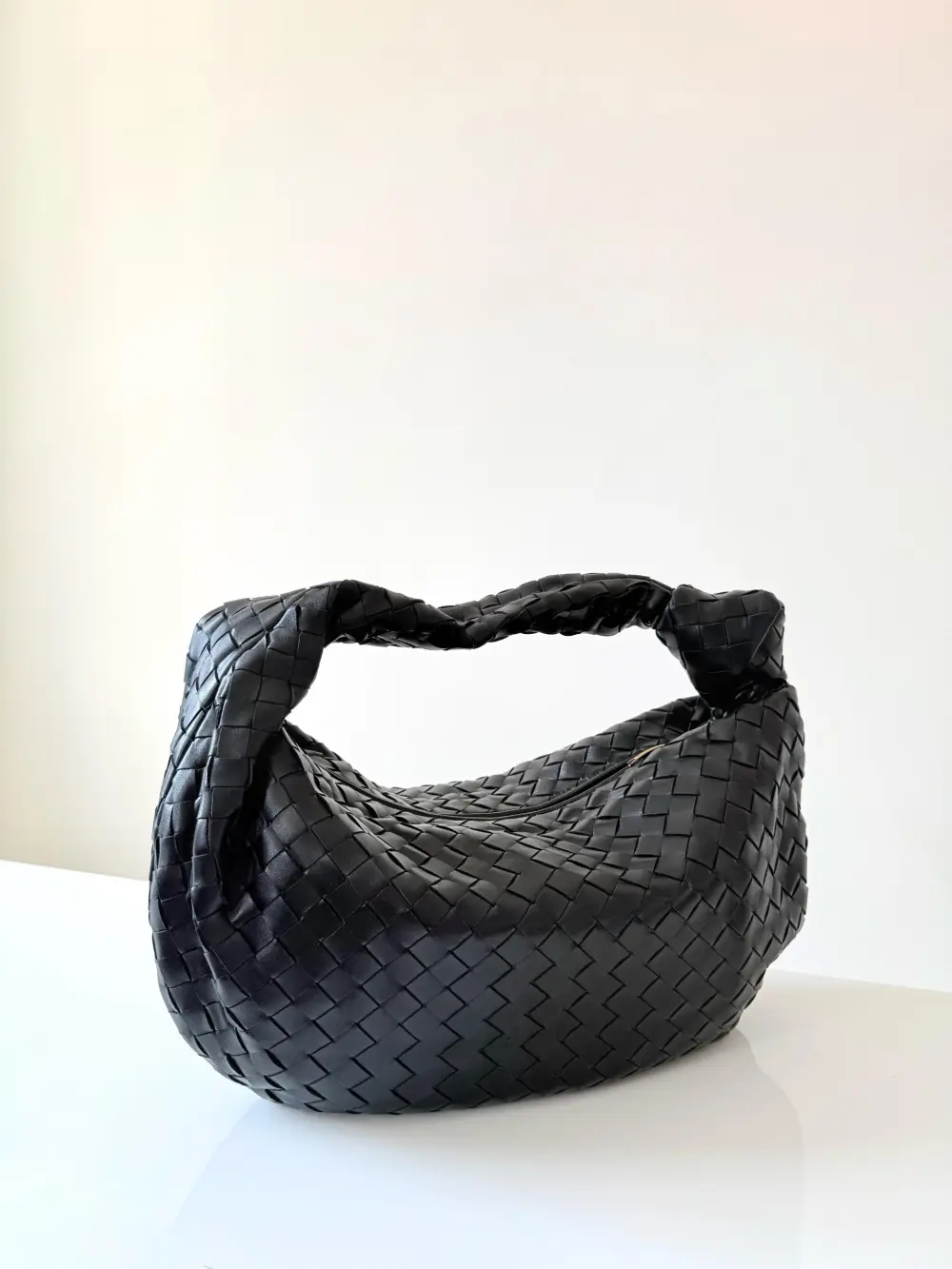 BOTTEGA VENETA BV SMALL JODIE black ghw
