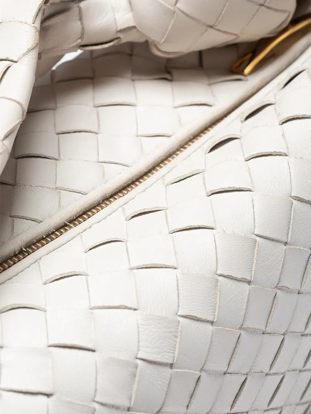 BOTTEGA VENETA BV TEEN JODIE chalk ghw