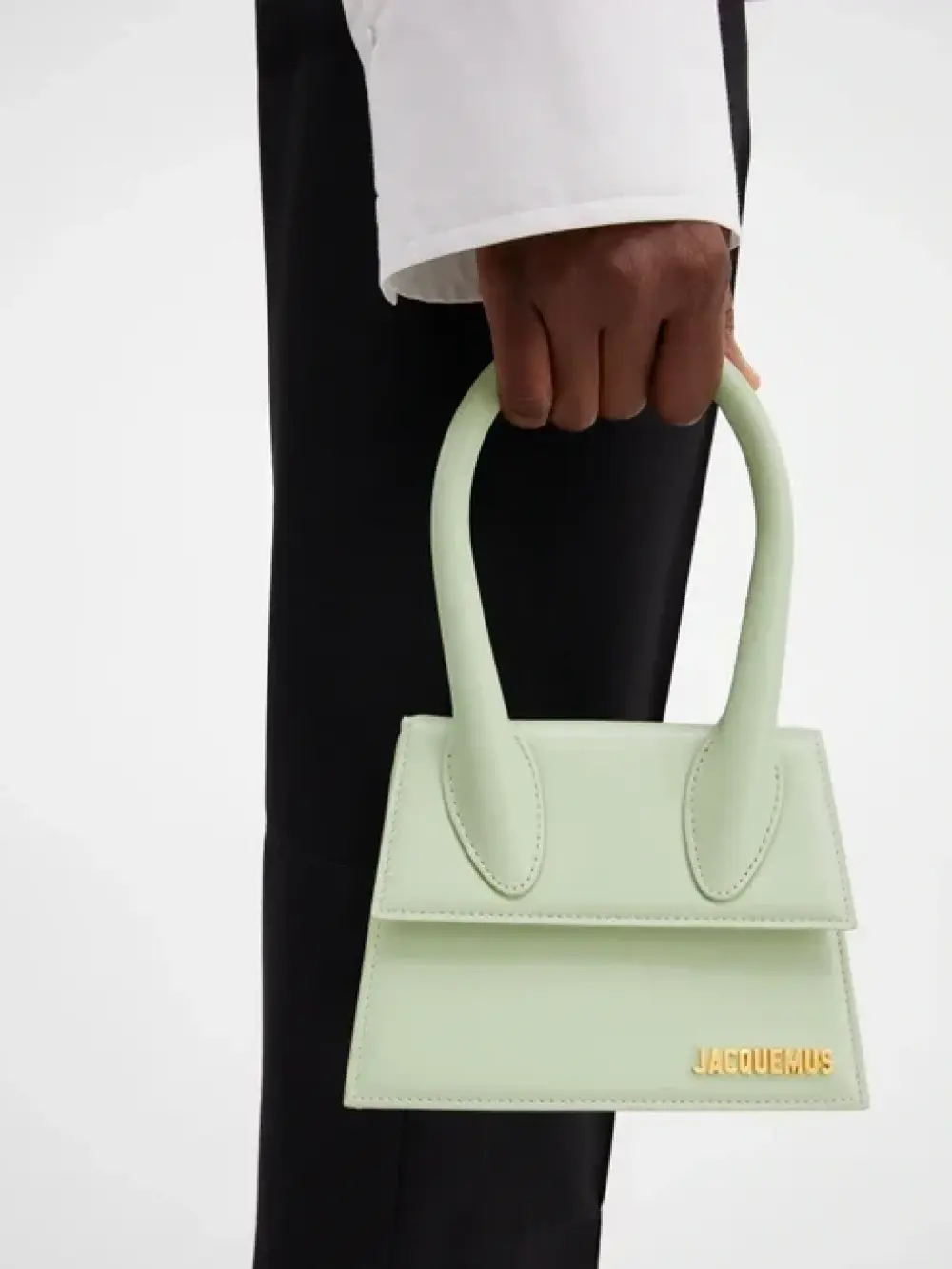 JACQUEMUS MOYEN MEDIUM green