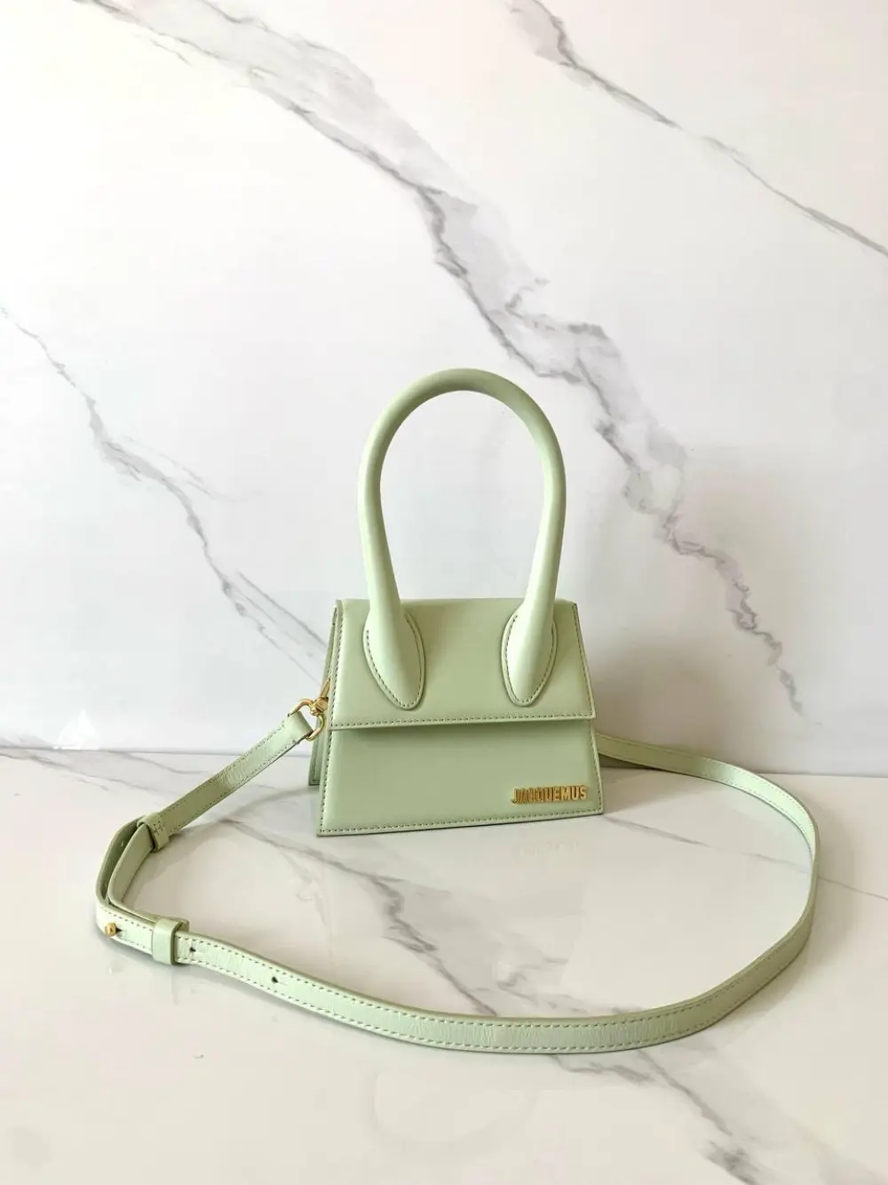 JACQUEMUS MOYEN MEDIUM green