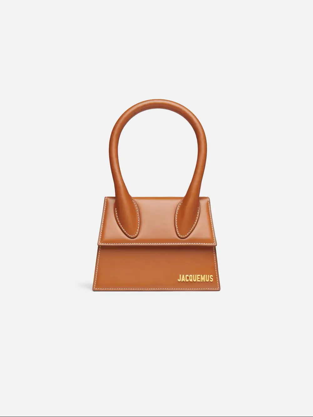 MOYEN MEDIUM · tan