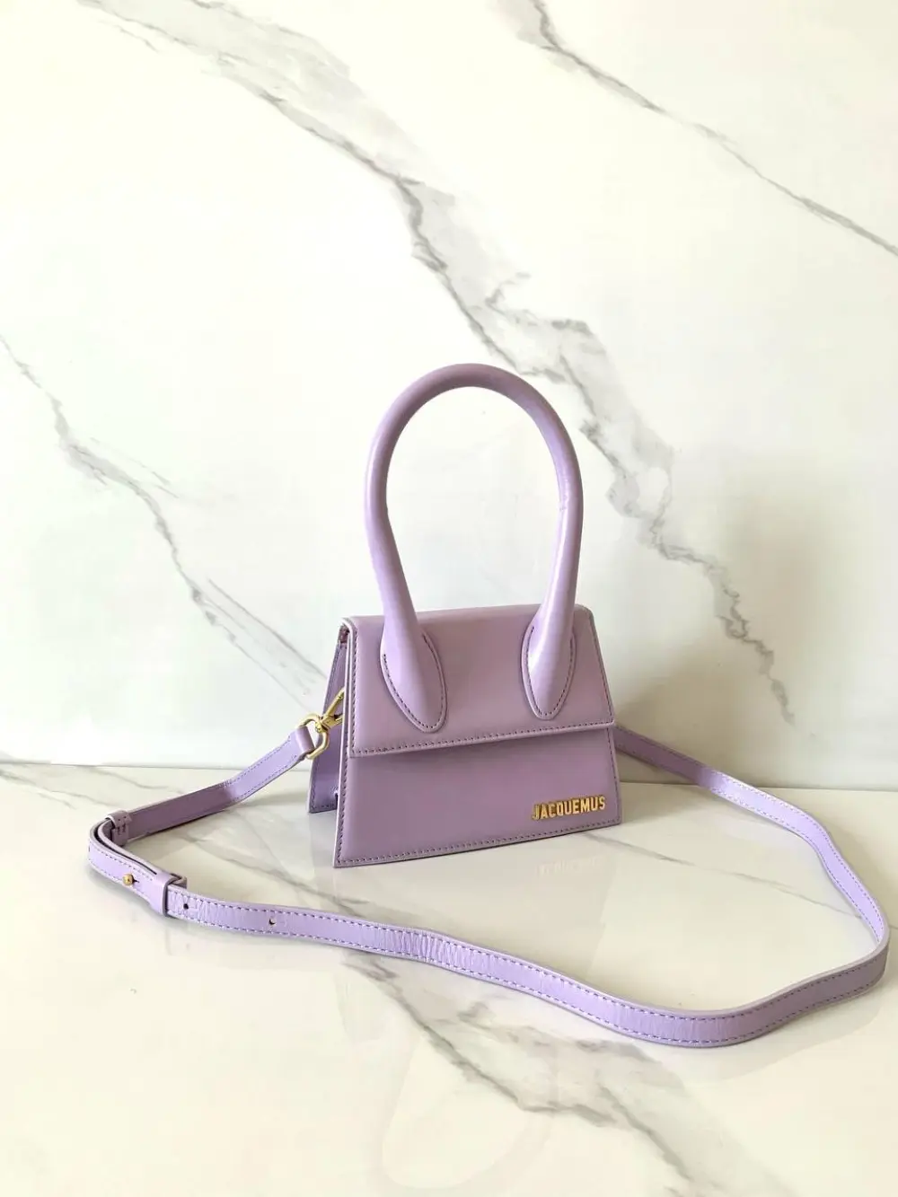 JACQUEMUS MOYEN MEDIUM lilac