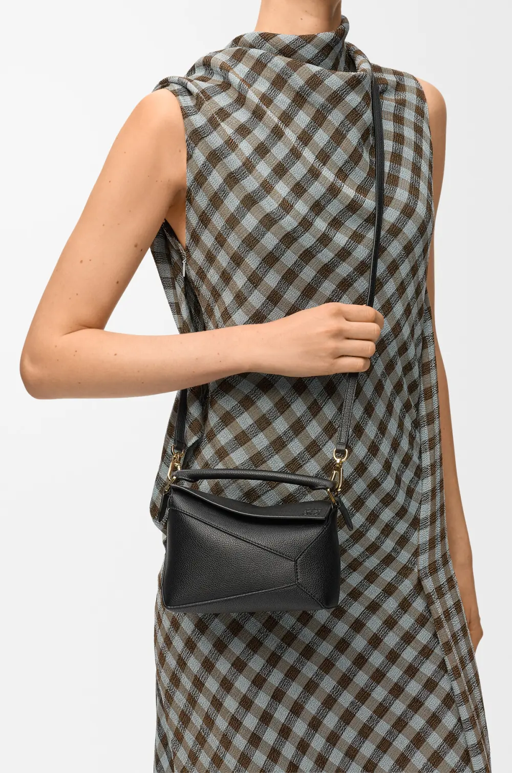 LOEWE MINI PUZZLE BAG black ghw