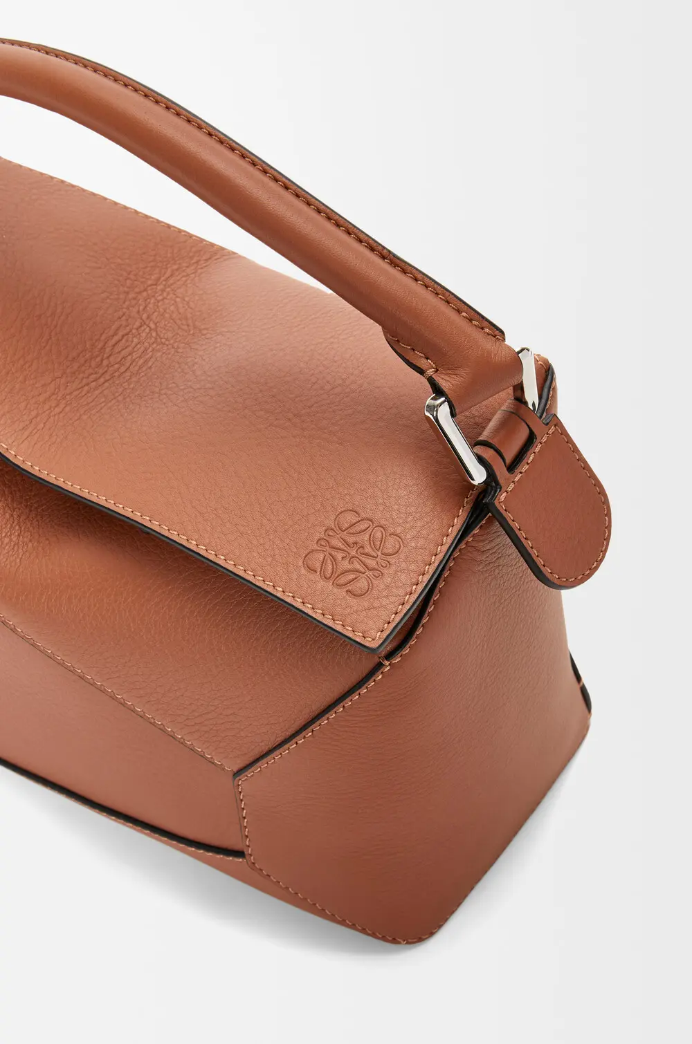 LOEWE SMALL PUZZLE BAG CLASSIC CALFSKIN tan shw