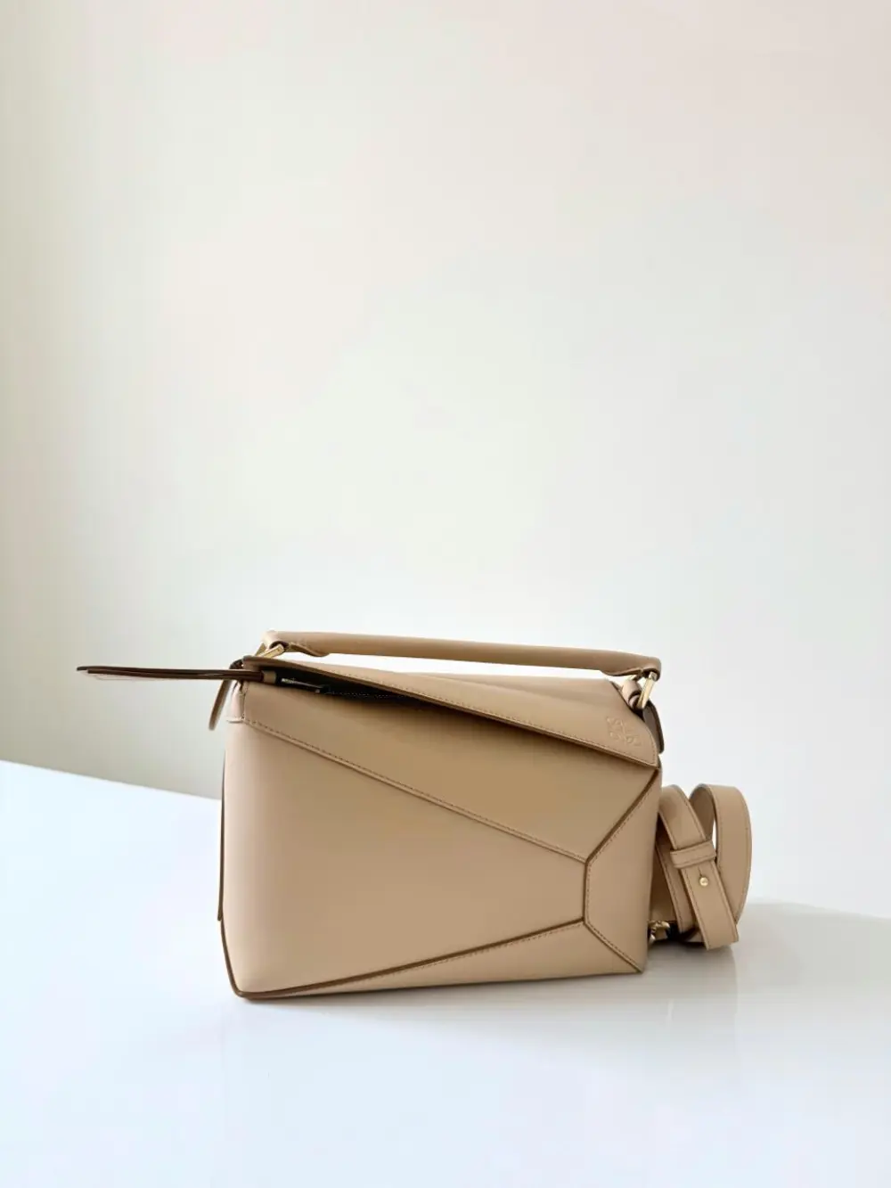LOEWE SMALL PUZZLE BAG CLASSIC CALFSKIN silk beige