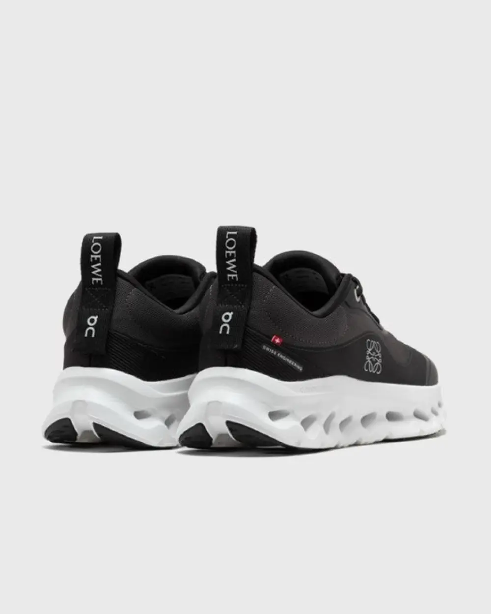 LOEWE X ON CLOUDTILT 2.0 SNEAKERS black / white