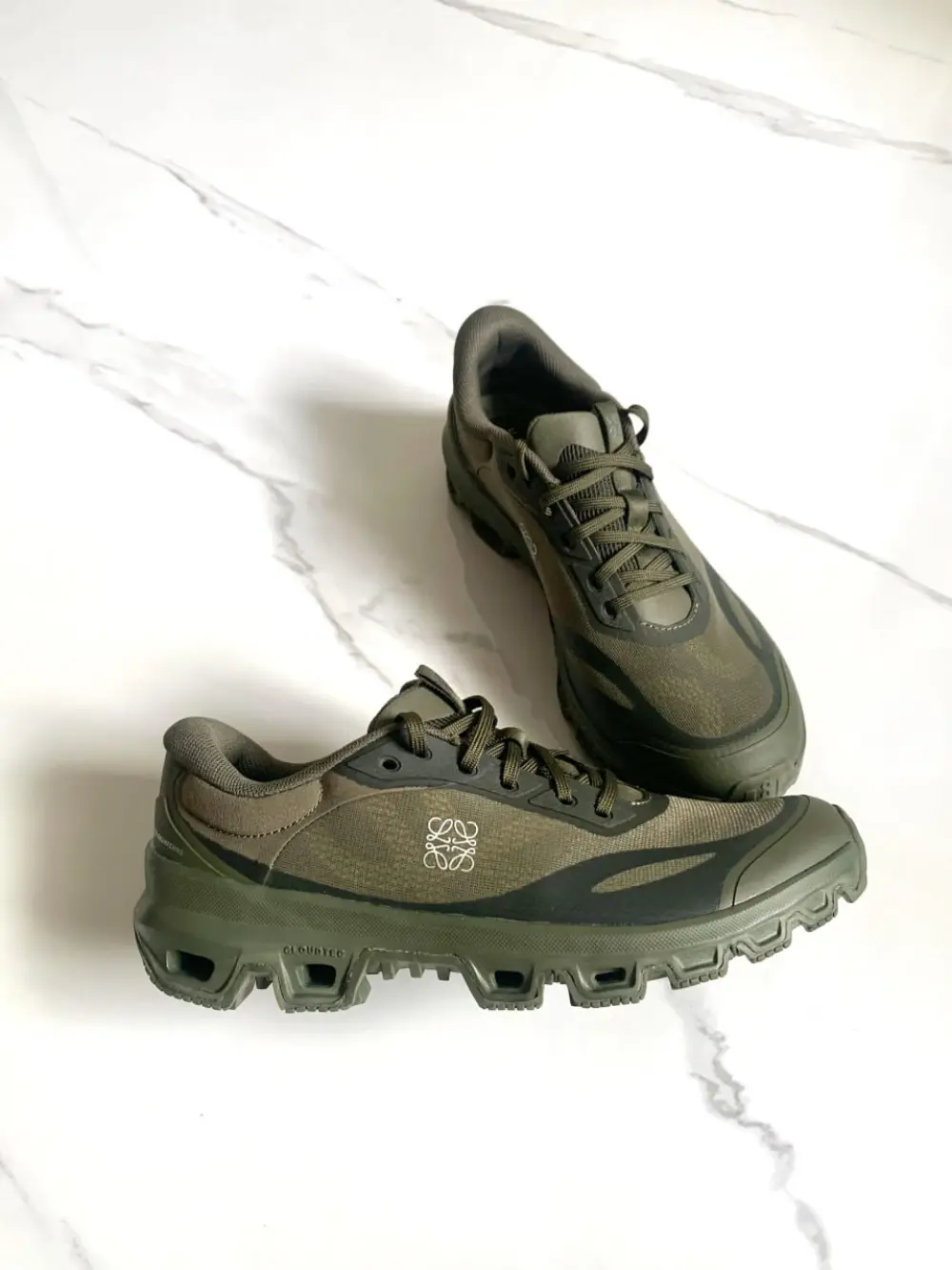 LOEWE X ON CLOUDVENTURE 2.0 SNEAKERS khaki green