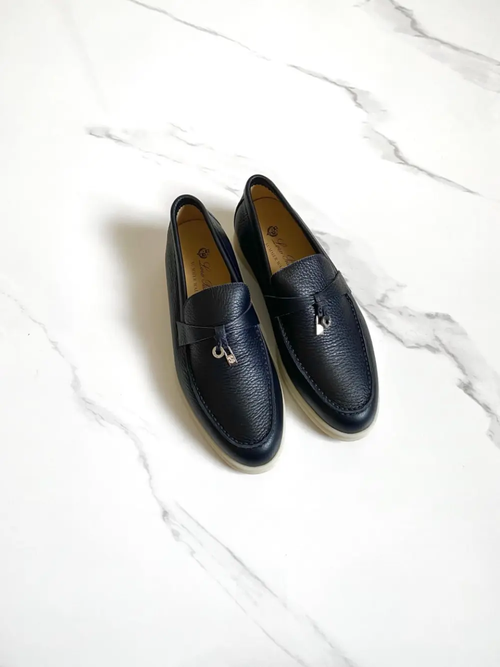 LORO PIANA SUMMER CHARMS WALK LOAFER navy blue leather (w000)