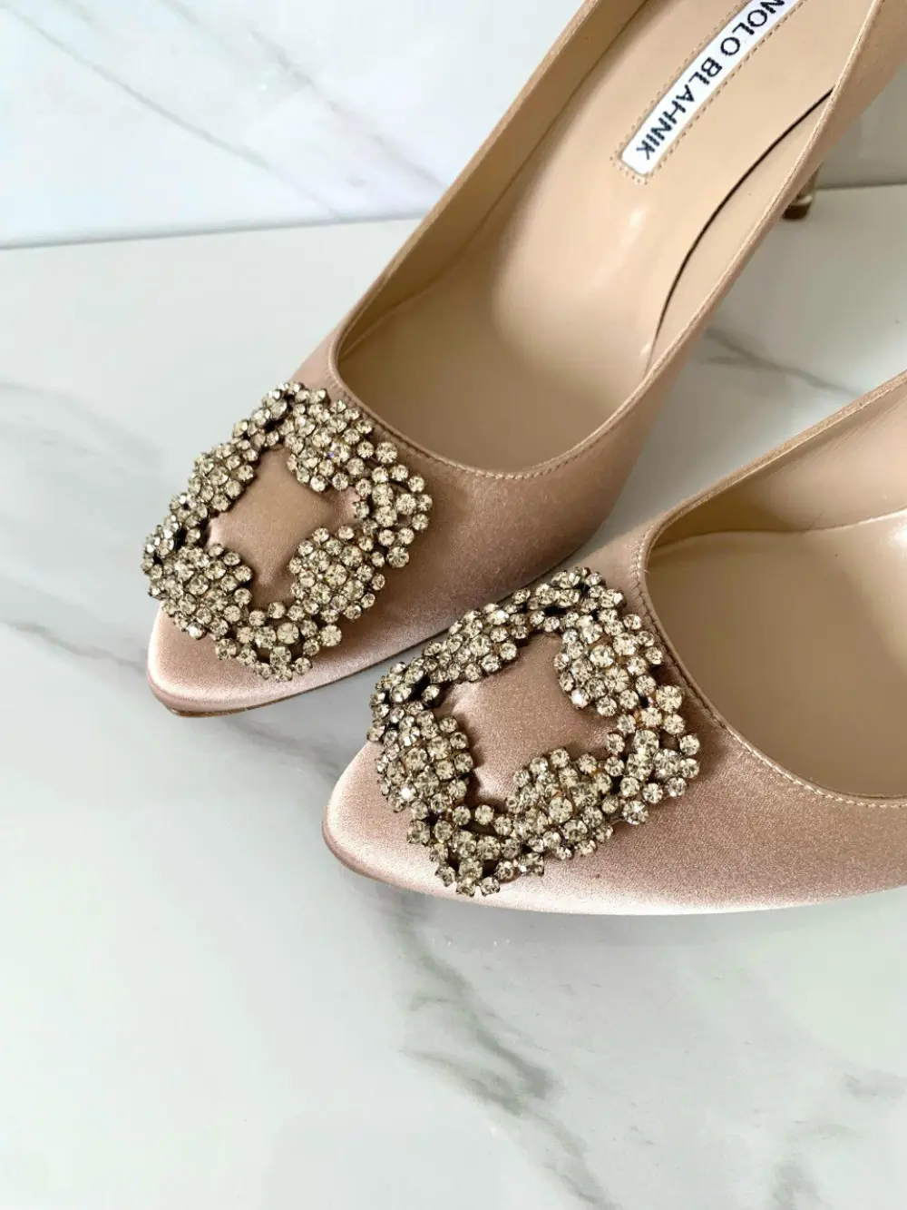 MANOLO BLAHNIK HANGISI HEELS 7CM mnude - rosegold crystal