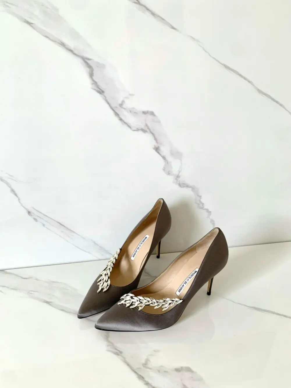 MANOLO BLAHNIK HANGISI NADIRA HEELS 9CM dark grey