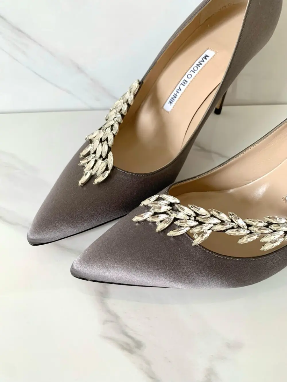 MANOLO BLAHNIK HANGISI NADIRA HEELS 9CM dark grey