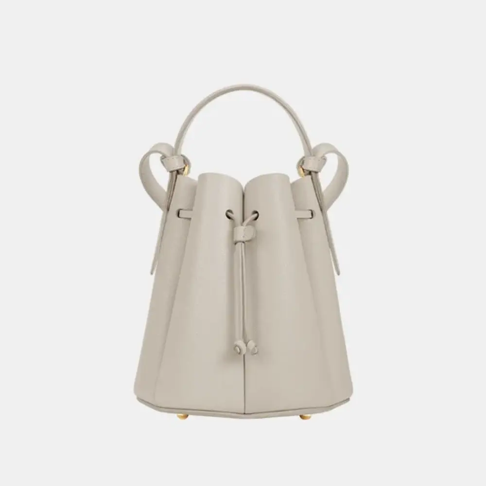 HUIT MINI · chalk