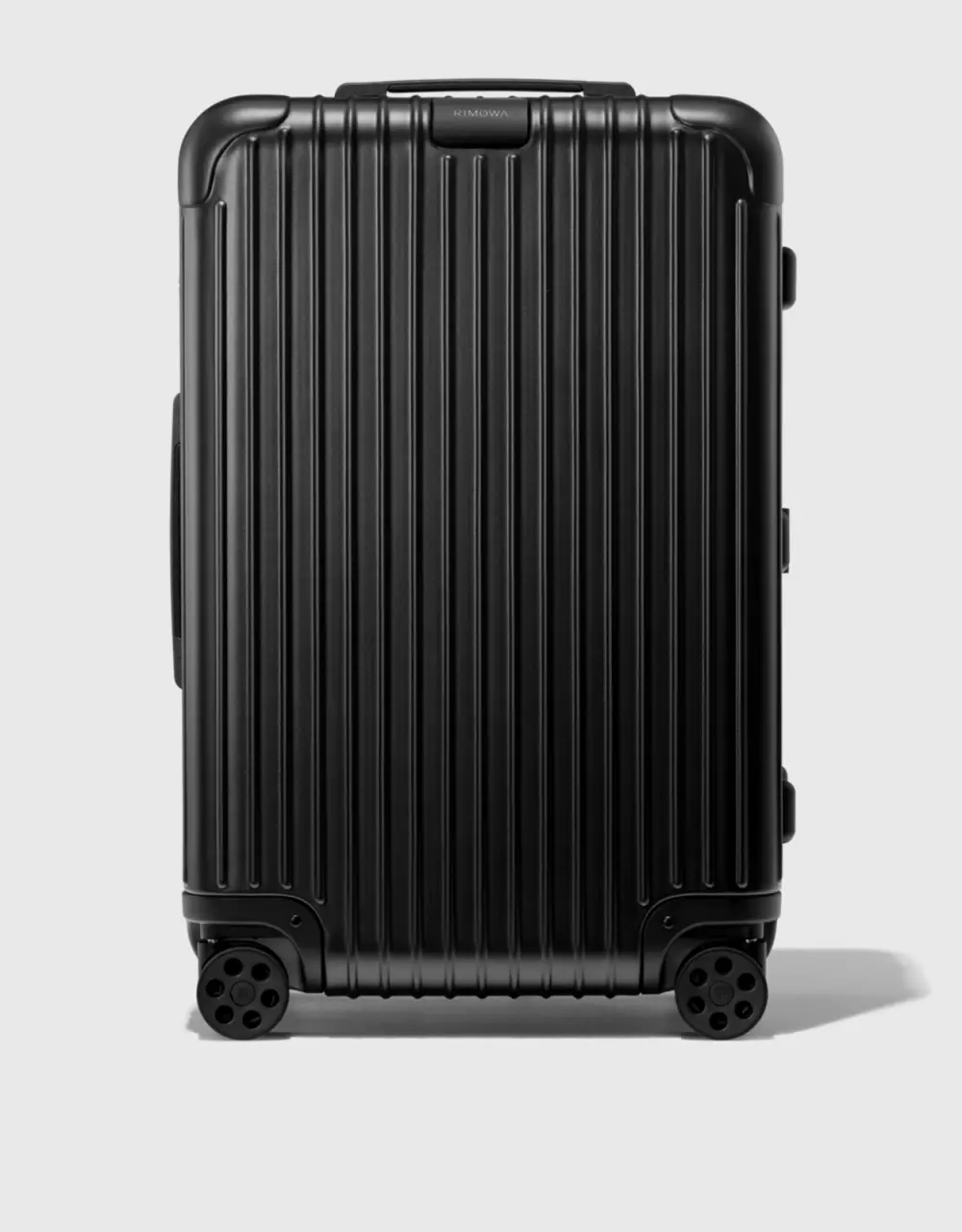 LUGGAGE ESSENTIAL CHECK-IN · matte black
