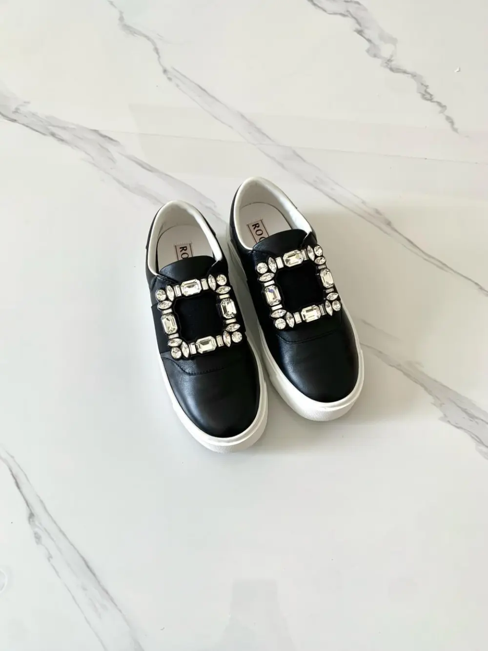 ROGER VIVIER VERY VIVIER STRASS BUCKLE SNEAKERS IN LEATHER black