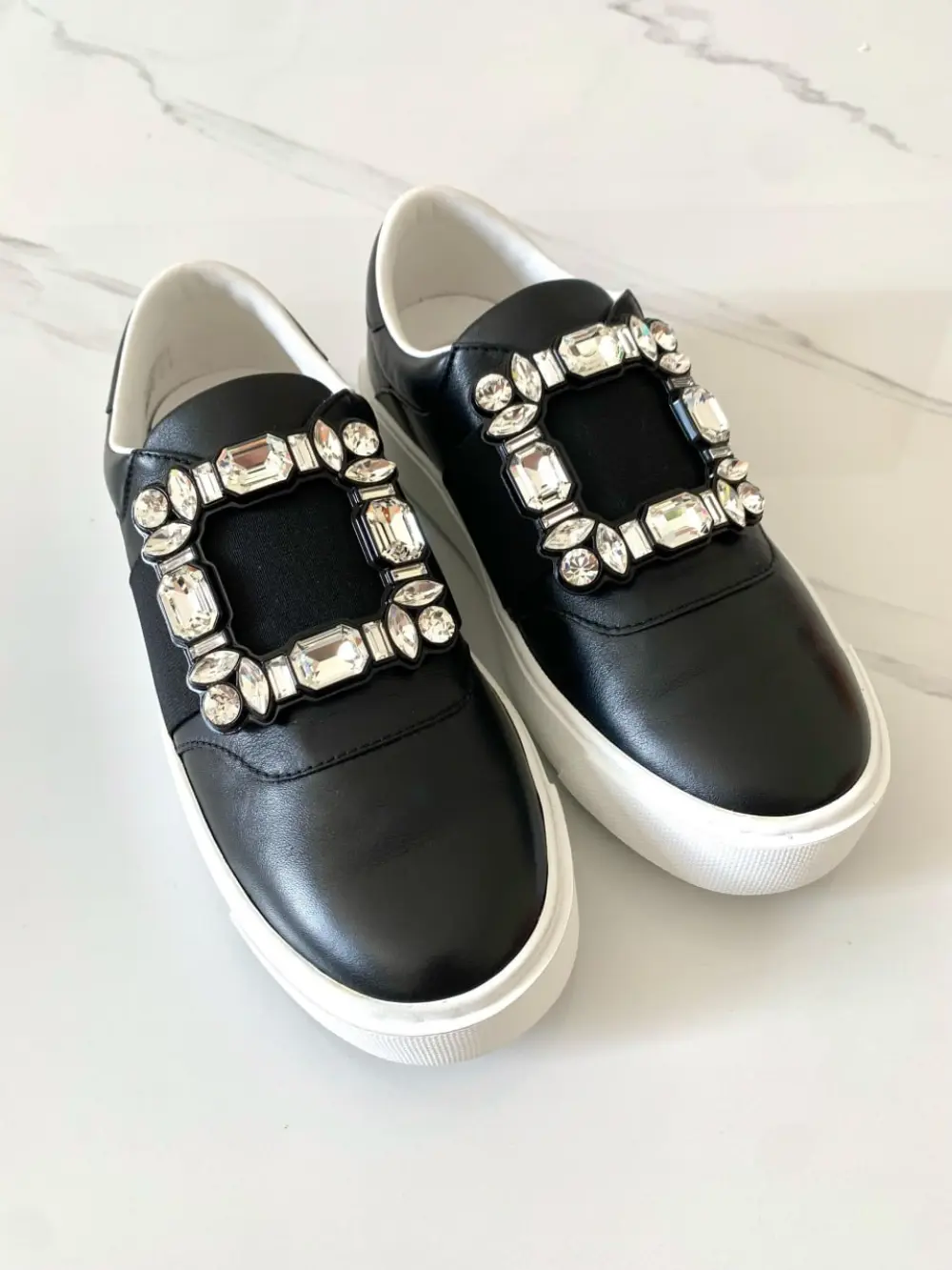 ROGER VIVIER VERY VIVIER STRASS BUCKLE SNEAKERS IN LEATHER black