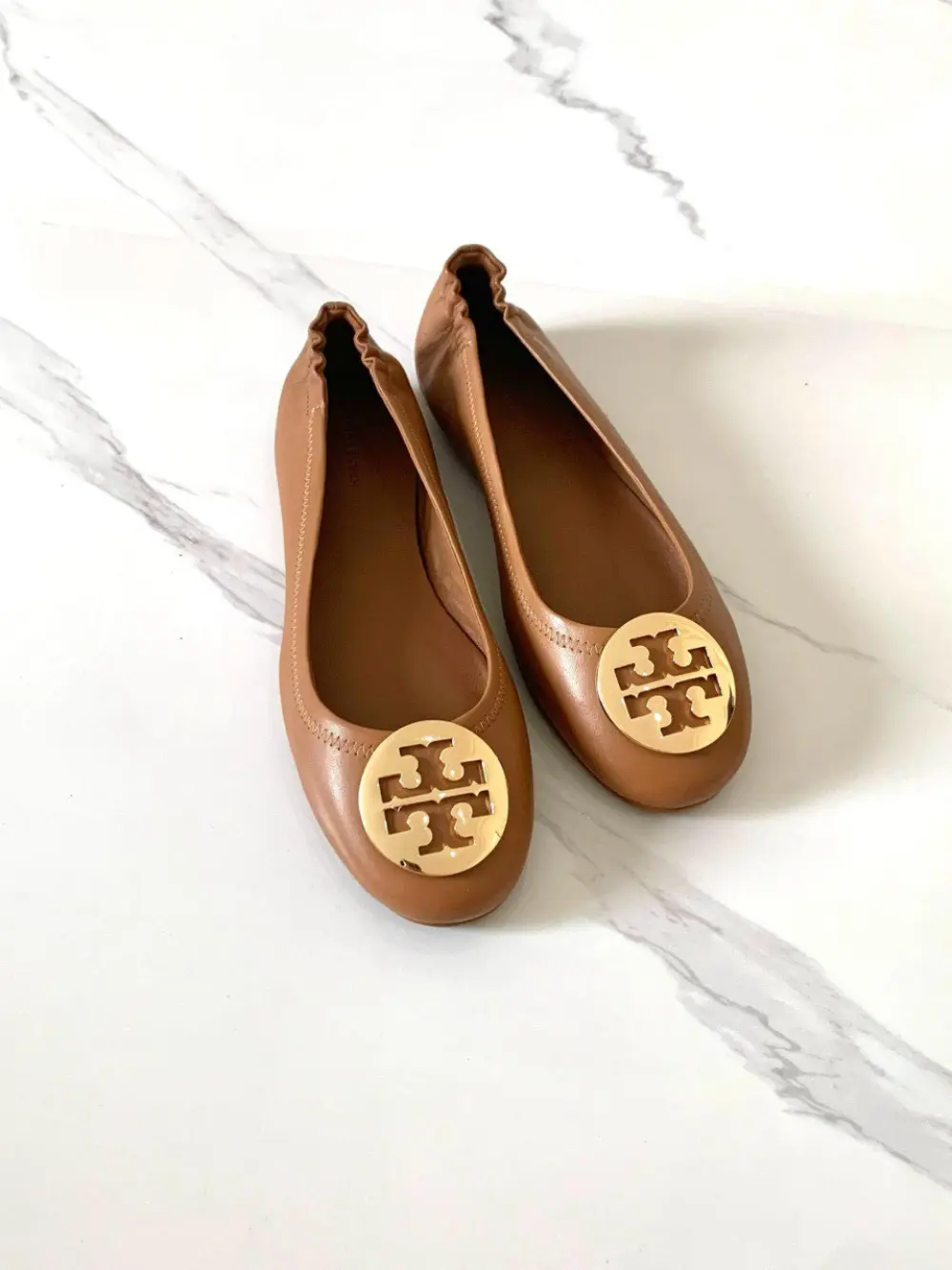 TORY BURCH MINNIE FLAT tan ghw
