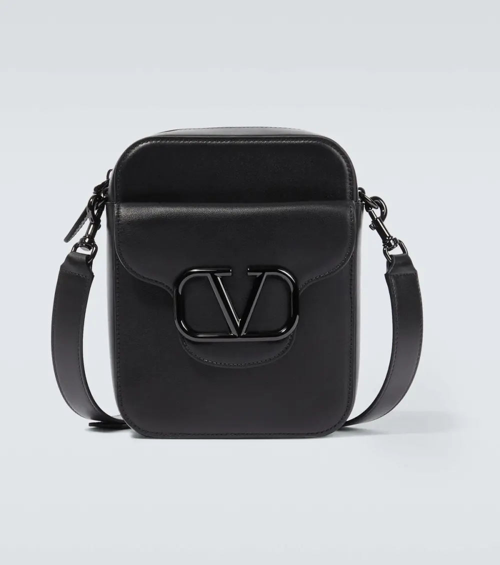 VLOGO CROSSBODY LOCO LEATHER BAG · all black