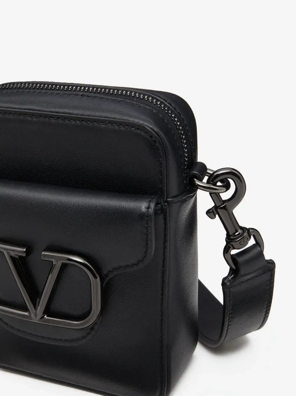 VALENTINO VLOGO CROSSBODY LOCO LEATHER BAG all black