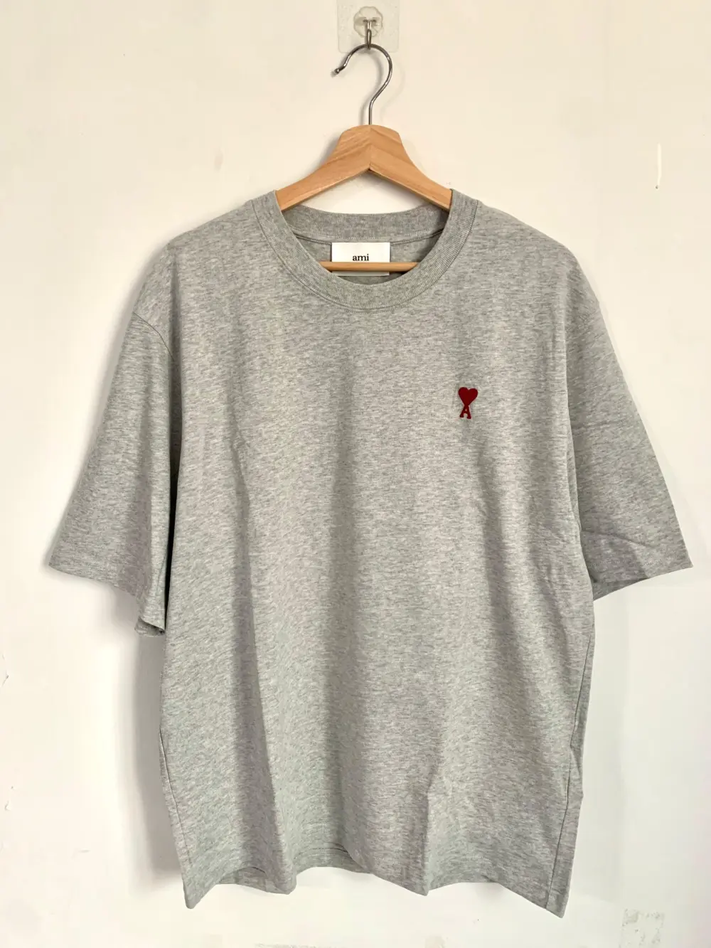 AMI PARIS TSHIRT DE COEUR grey