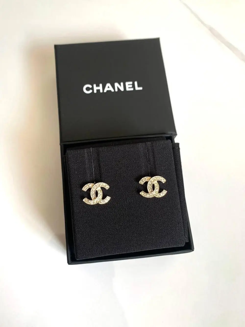 EARRING ANTING STUD CRYSTAL · ghw