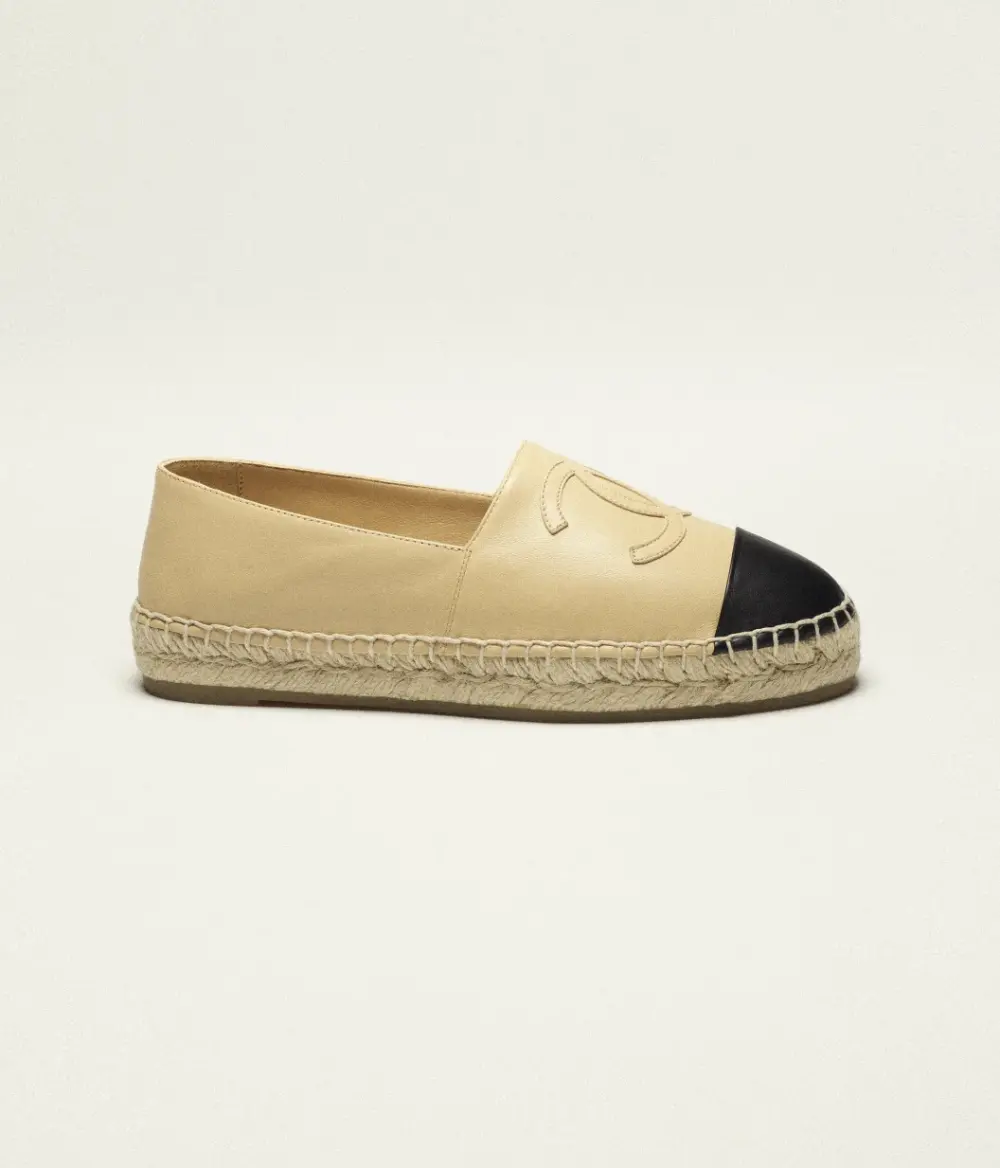 CHANEL ESPADRILLES CLASSIC beige black