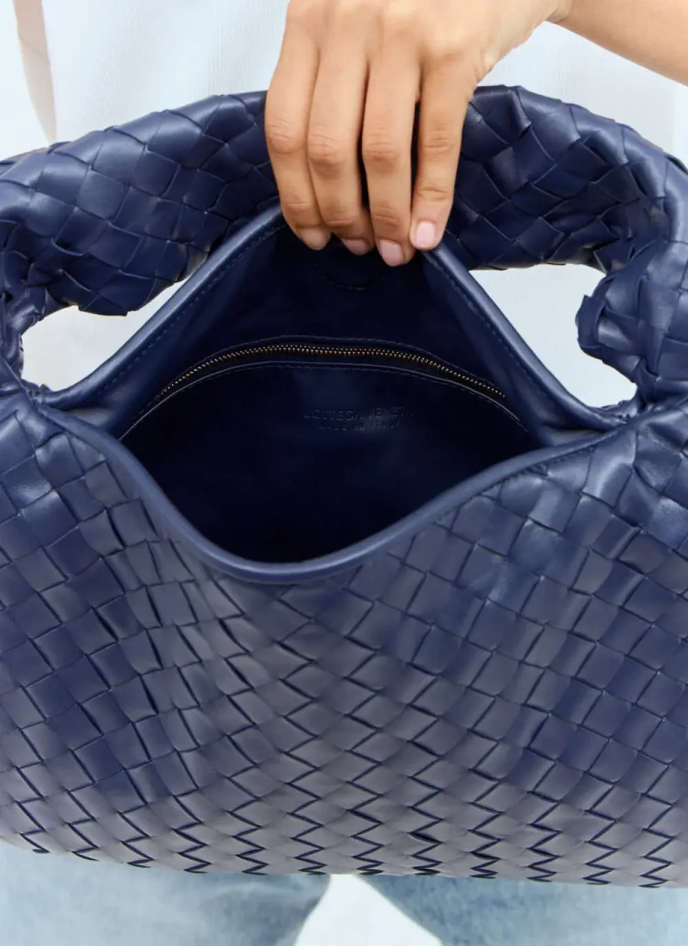 BOTTEGA VENETA BV SMALL HOP BAG navy